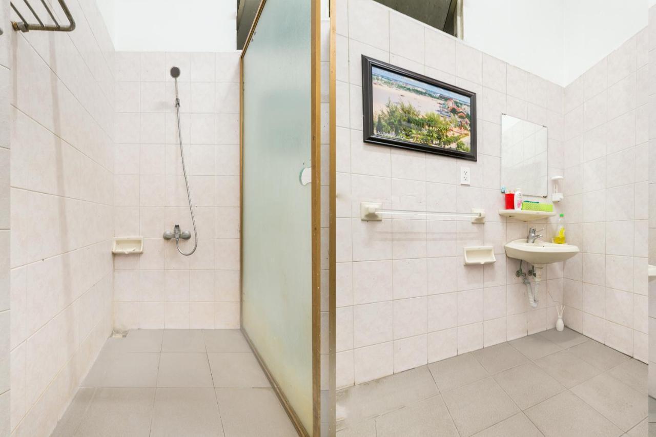 Spot On 710 Sakura Hostel Cholon 胡志明市 外观 照片